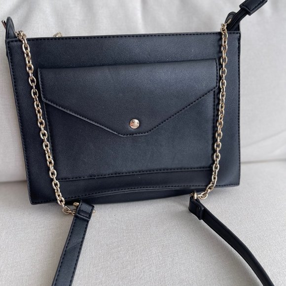 Katie Q by New York cross body purse - Picture 5 of 5